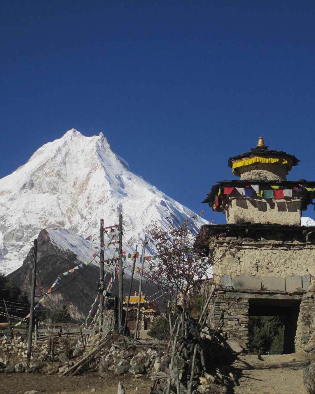 MANASLU CIRCUIT TREK