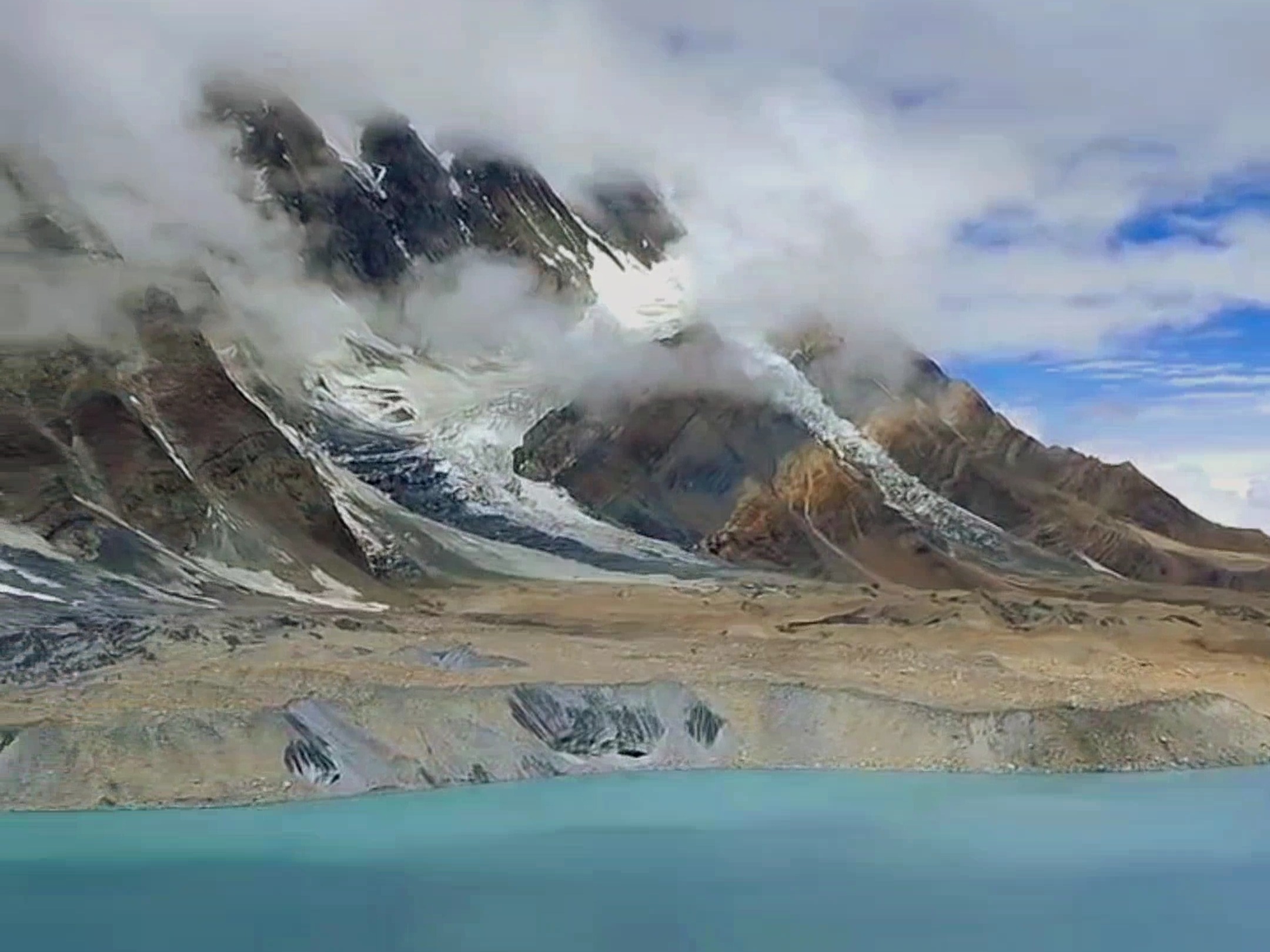 Tilicho Lake Trek